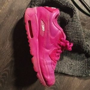 I have some Nike air max they have been worn some but look almost bran new